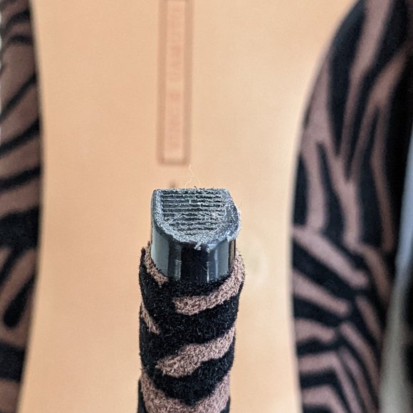 NWOB Vince Camuto 4" High Heels Size 8 - Picture 5 of 9